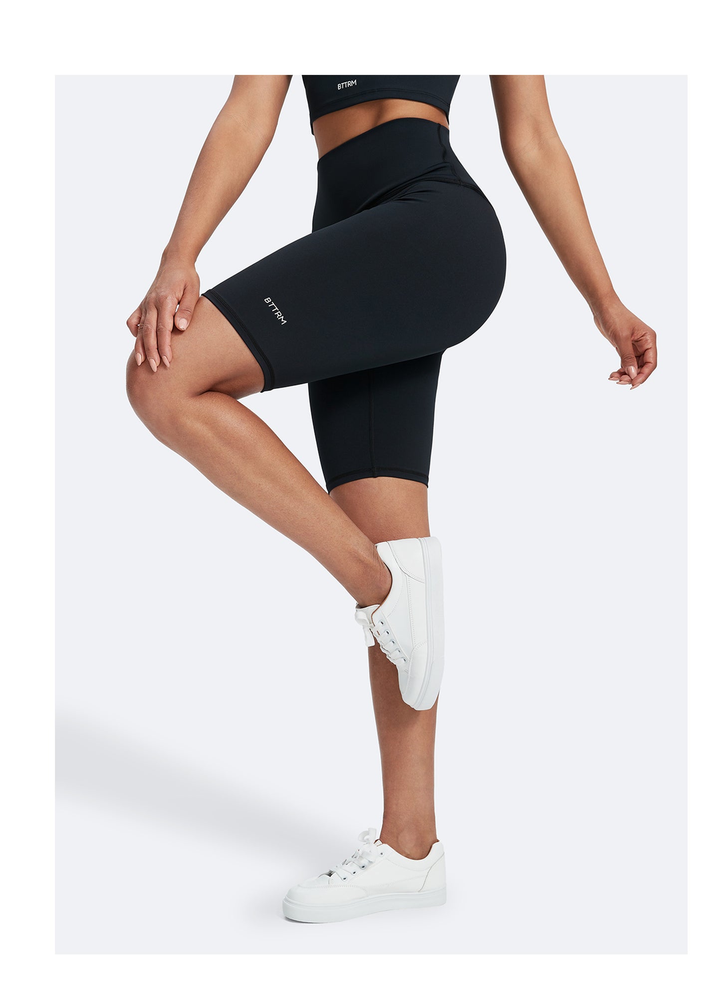 Sculpting Fit Pilates Shorts | Black