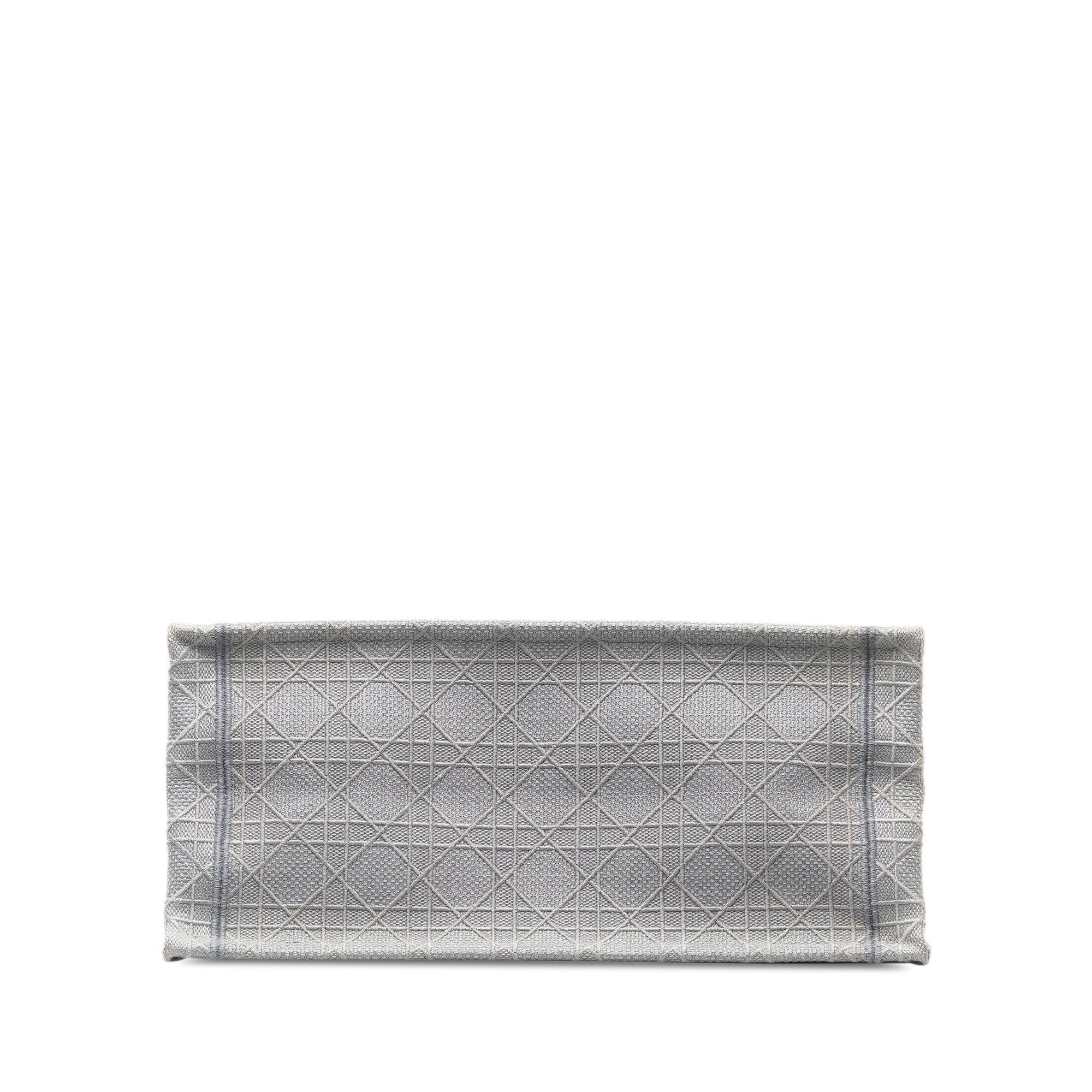 Dior | Pre-Owned Medium Cannage Embroidered Book Tote - I | Gray