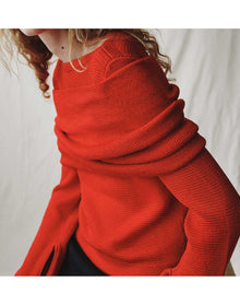 The Evening Wrap | Scarlet