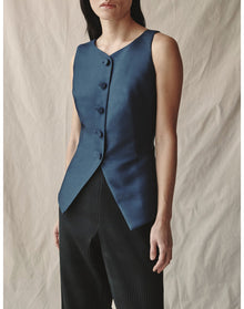 The Sculpted Vest In Lucent Wool | Navy