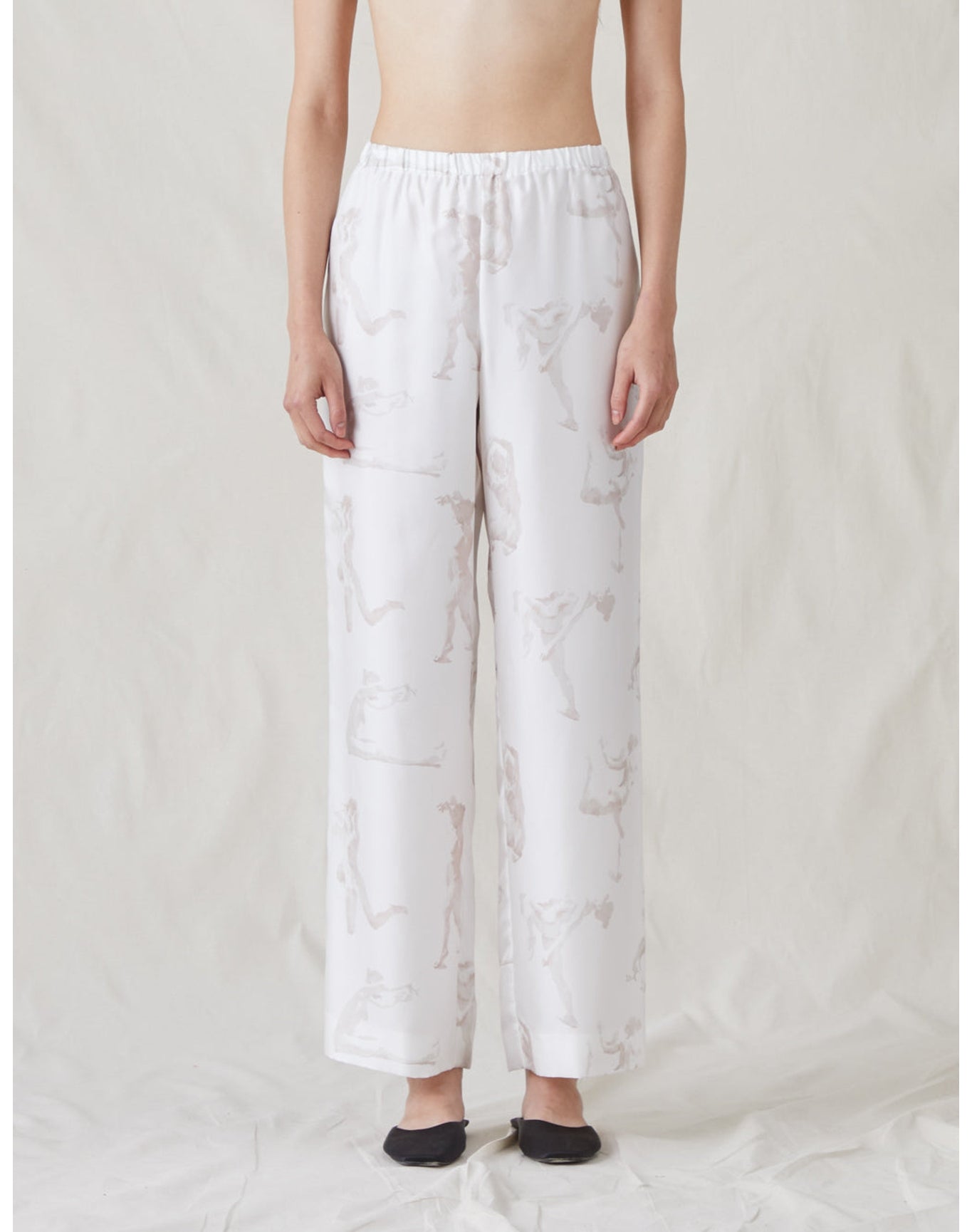 The Silk Relaxed Pants with Painted Figures | Cream / Sepia