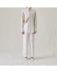 The Silk Relaxed Pants with Painted Figures | Cream / Sepia
