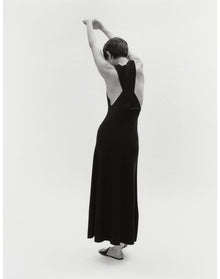 The Twist-Back Dress | Black