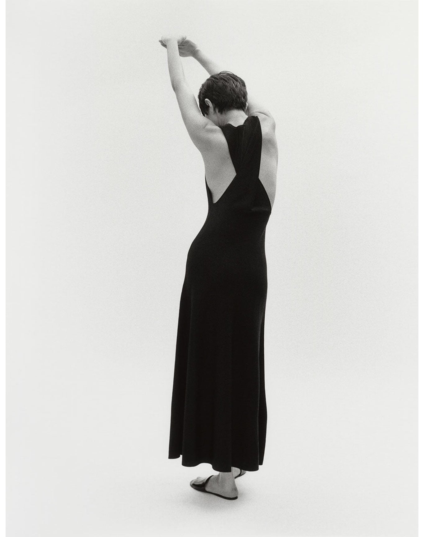 The Twist-Back Dress | Black