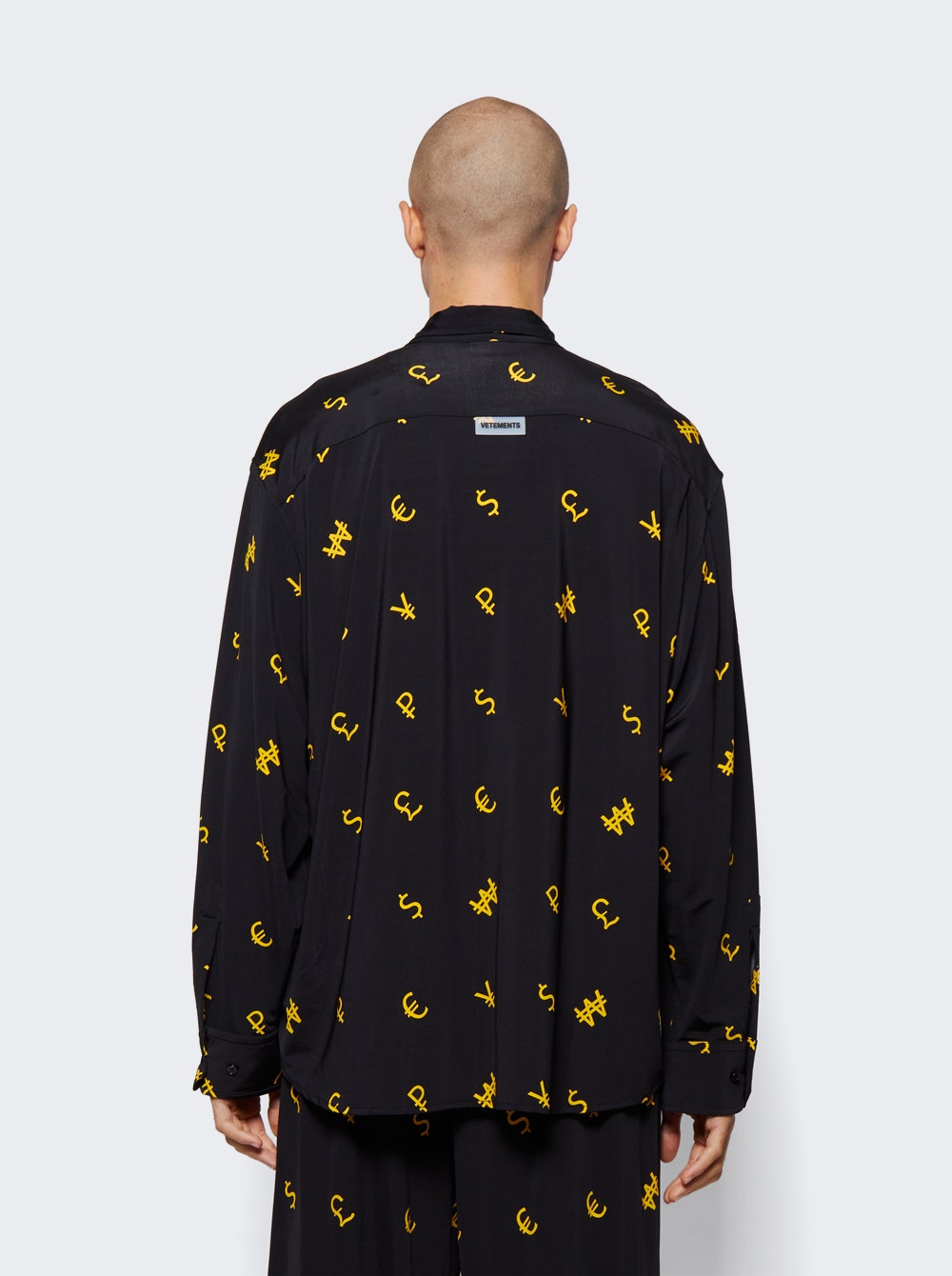 Men | VETEMENTS | Currency Fluid Jersey Shirt | Black