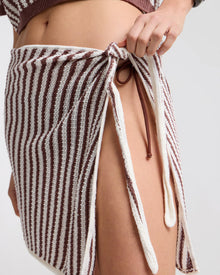 Brown/White
