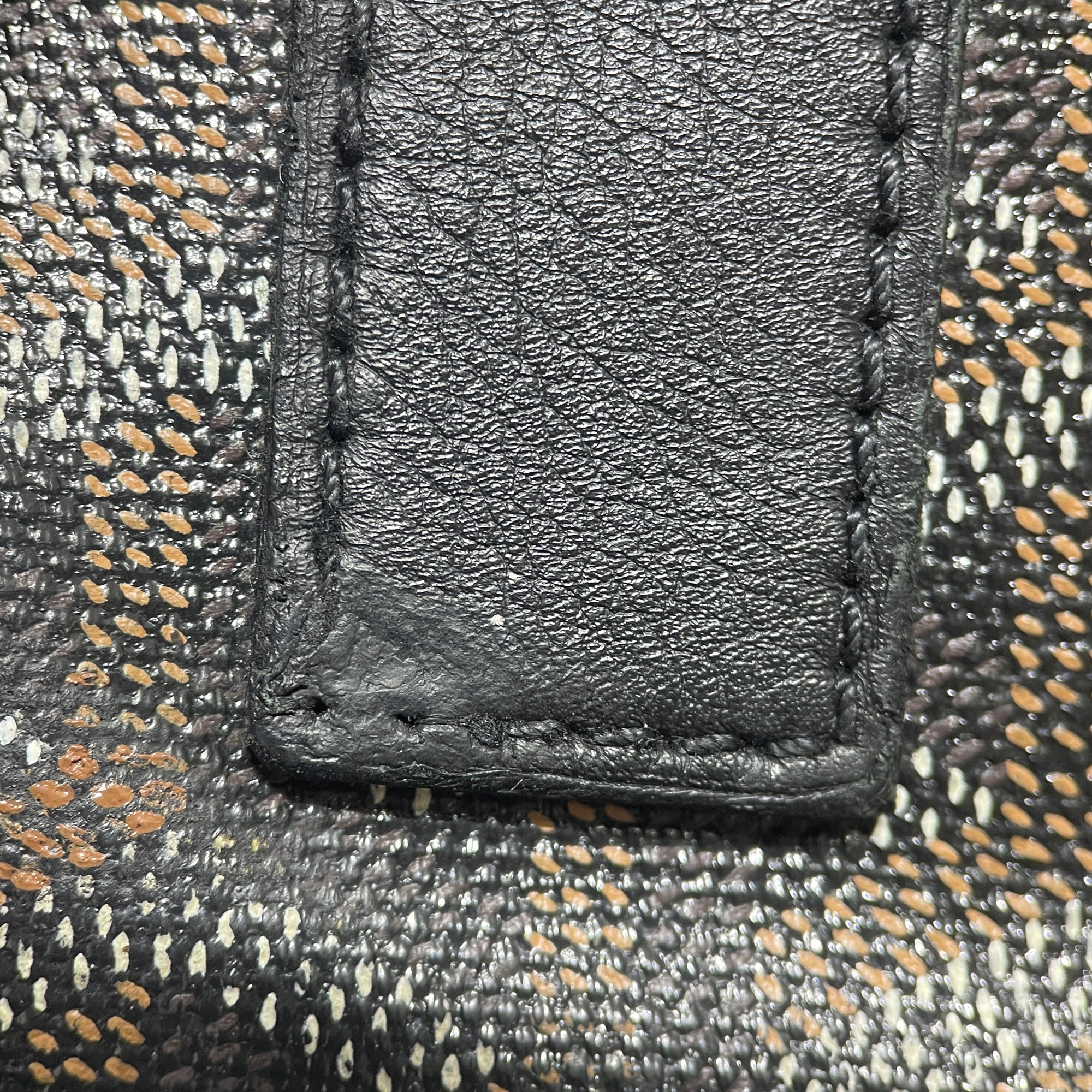 Goyard | Pre-Owned Goyardine Voltaire - III | Black