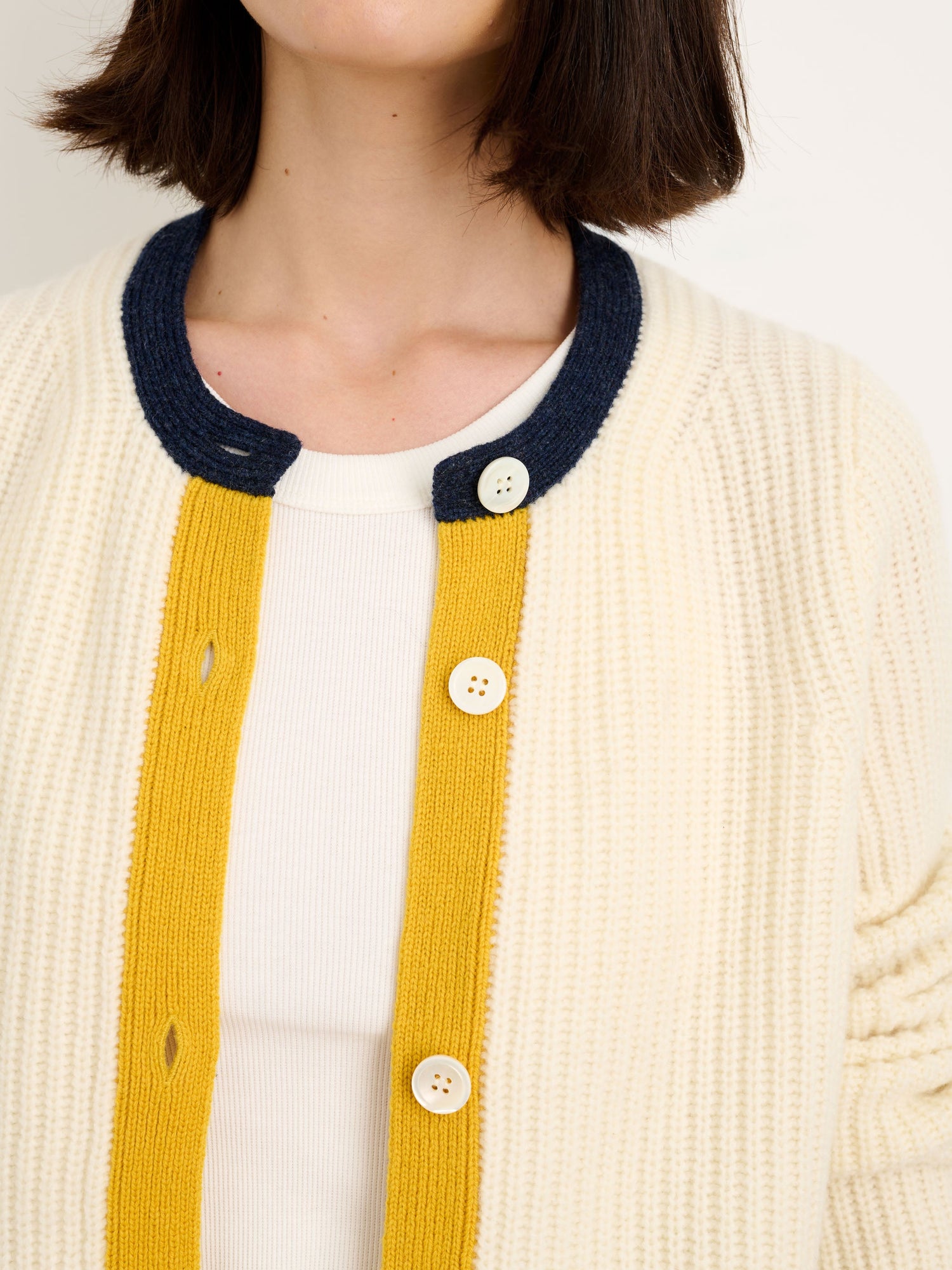 Women | Minnie Cardigan | Extrafine Merino Wool Ivory