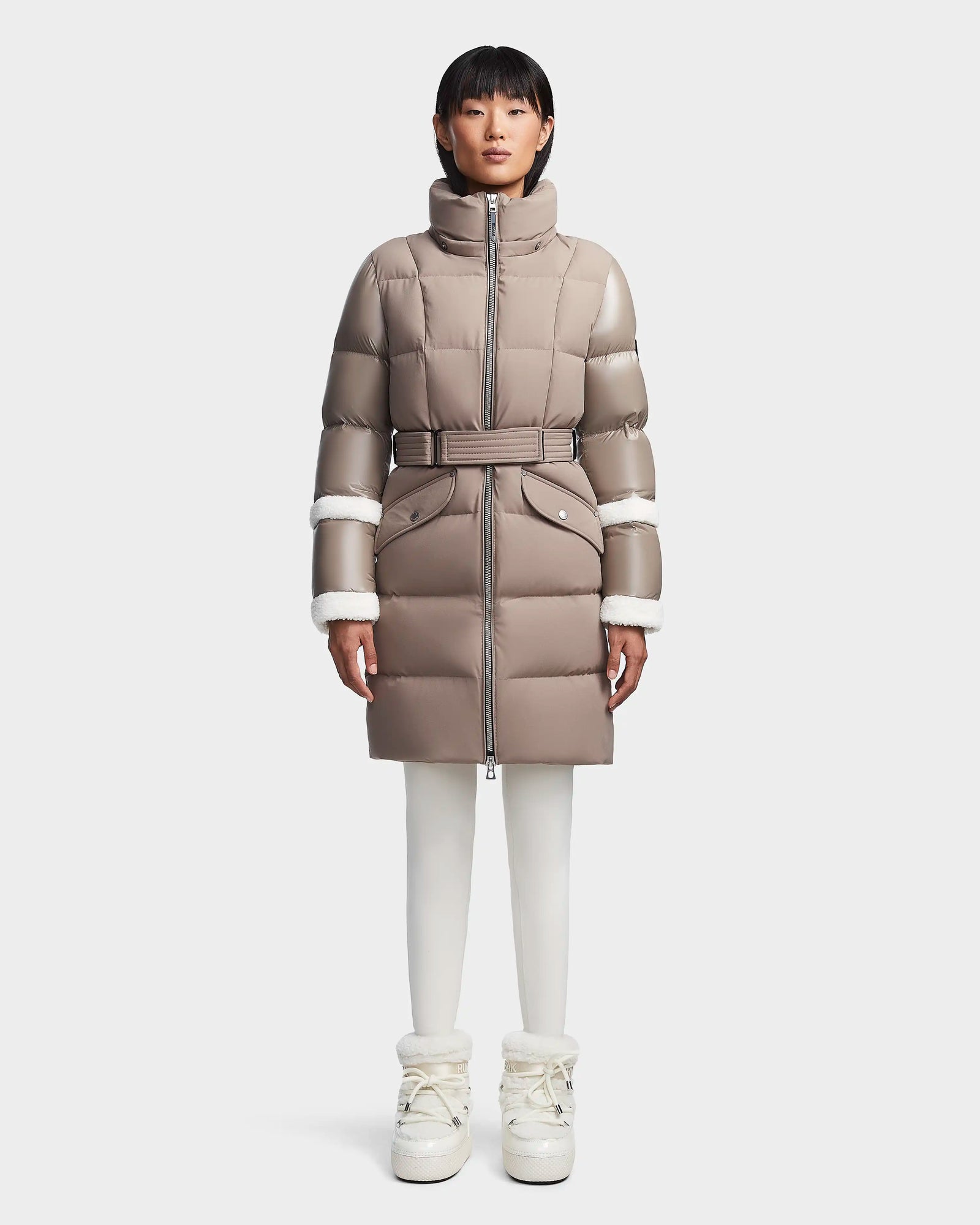 Women | AUDREY L Down Puffer | Cement