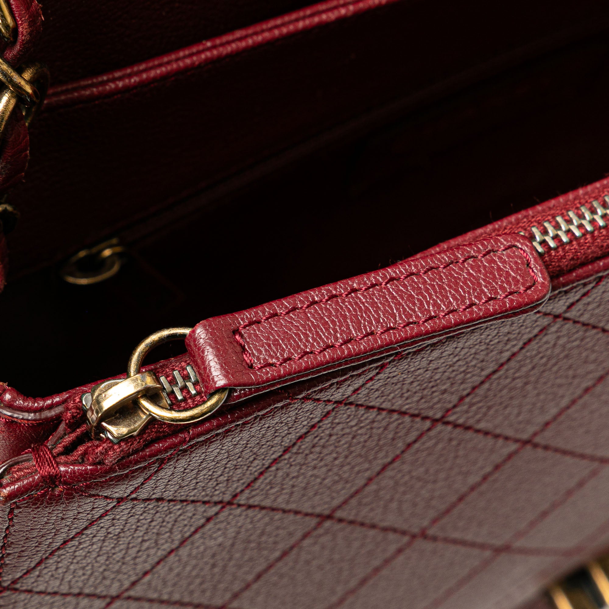 Chanel | Pre-Owned Medium Calfskin Coco Curve Flap | Red/Dark Red