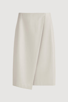 Jess | Alba Asymmetric Vegan Leather Skirt in Size Small - Flat