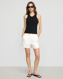 Renee | Avalon Tailored Linen Short in Size Small