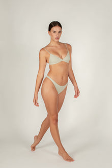 Miyako 2 Bottom | Oyster