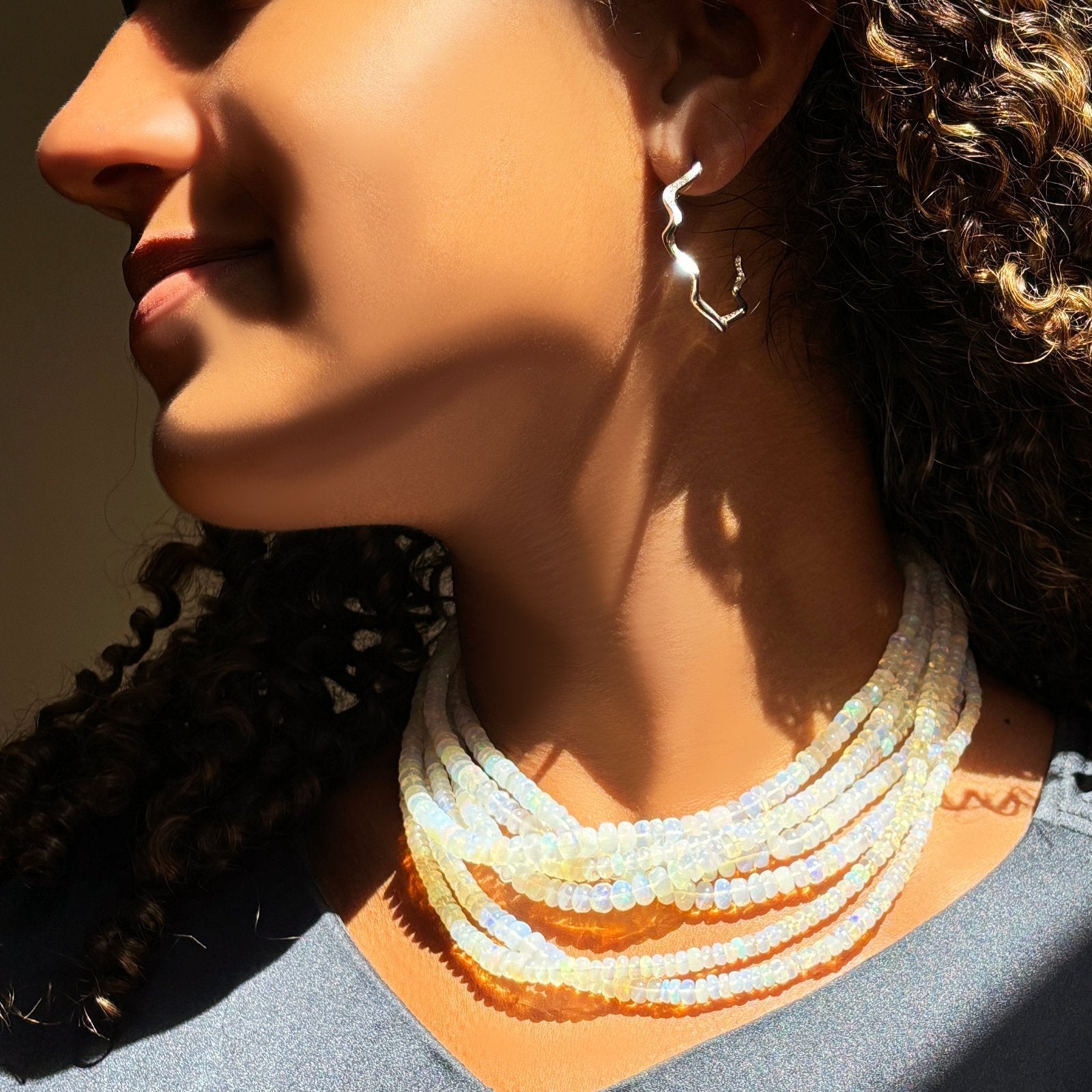 Flashy Opal Necklace