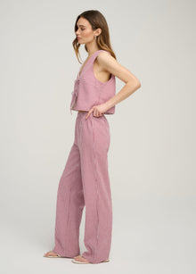 THE INVISIBLE STRING TOP