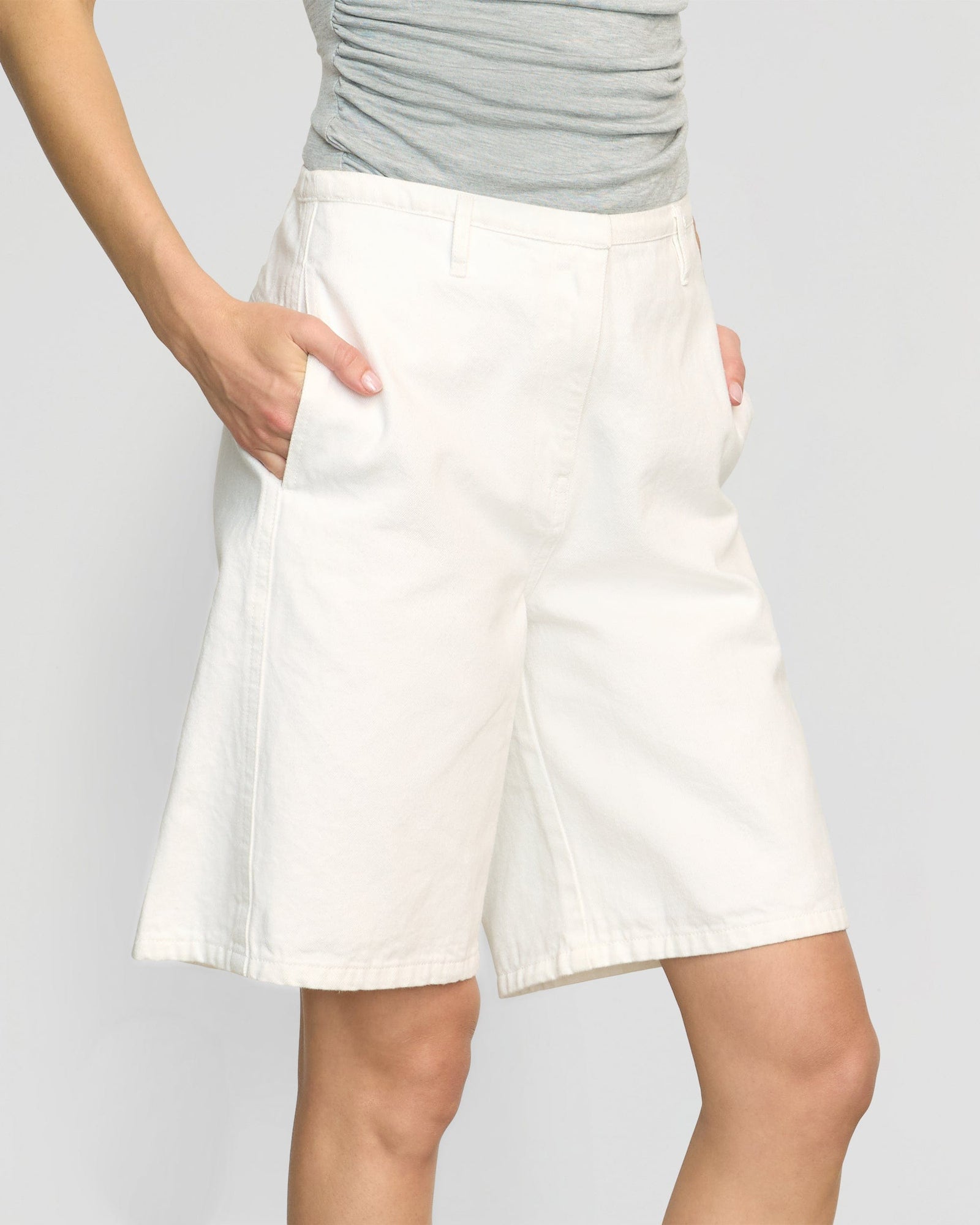 Renee | Haviland Tailored Denim Short in Size Small