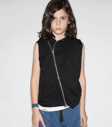 Kid | Hooded Diagonal Vest | Black