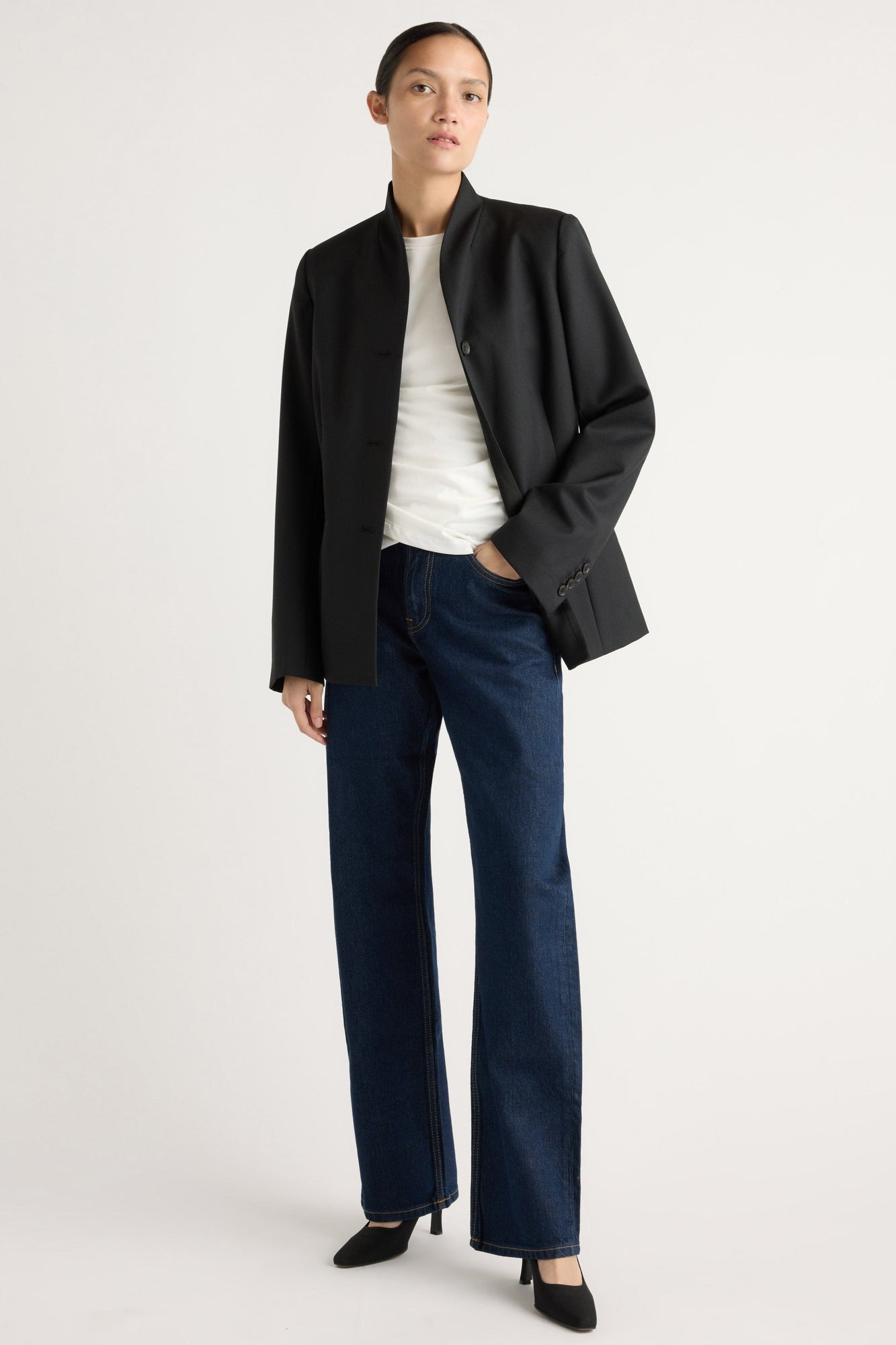 Charlotte | Myanna Tailored Wool-Blend Blazer in Size Small
