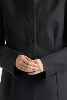 Charlotte | Myanna Tailored Wool-Blend Blazer in Size Small