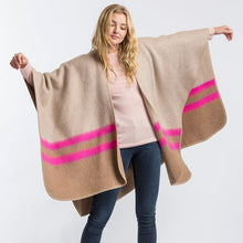 Unisex | Aspen Cape | Light Taupe / Toffee / Shocking Pink