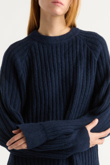 Kelsey | Roylene Ribbed Boyfriend Sweater in Size Small