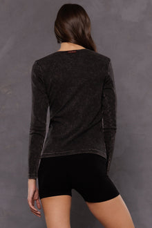 Women | Perfect Henley Tee | Mineral Wash 6