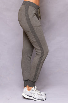 Women | Striated Racing Stripe Fitted Jogger | Olive