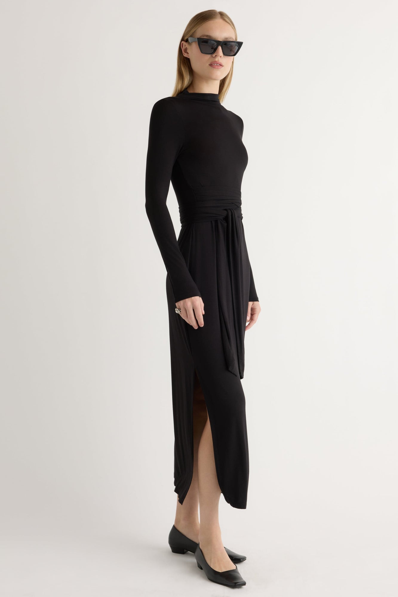 Jess | Vero Long-Sleeve Tie-Front Dress in Size Small