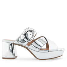 Collin Sandal Platform | Silver Mirror Metallic Polyurethane