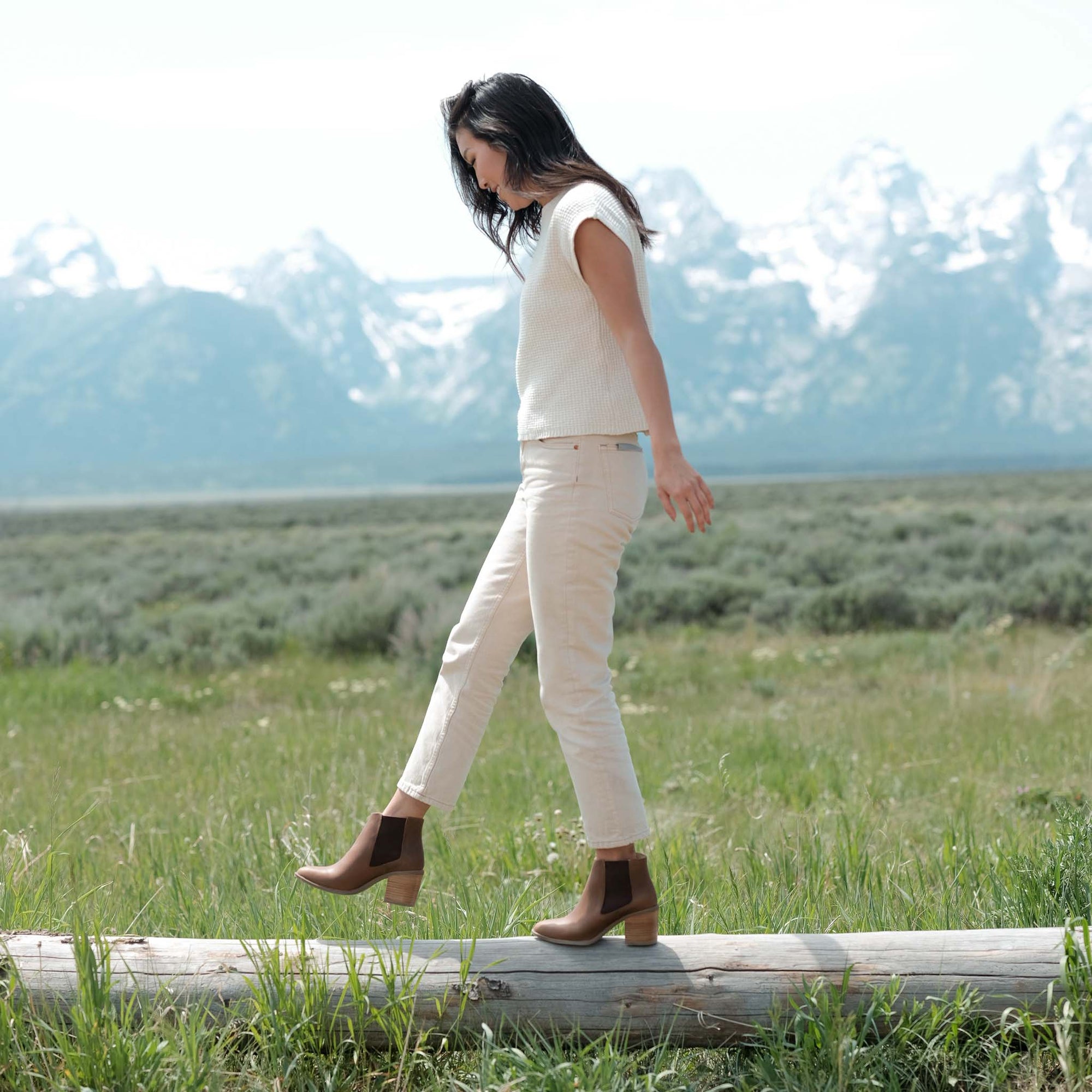 Image 4 of the Heeled Chelsea Commuter Boot Brown on model